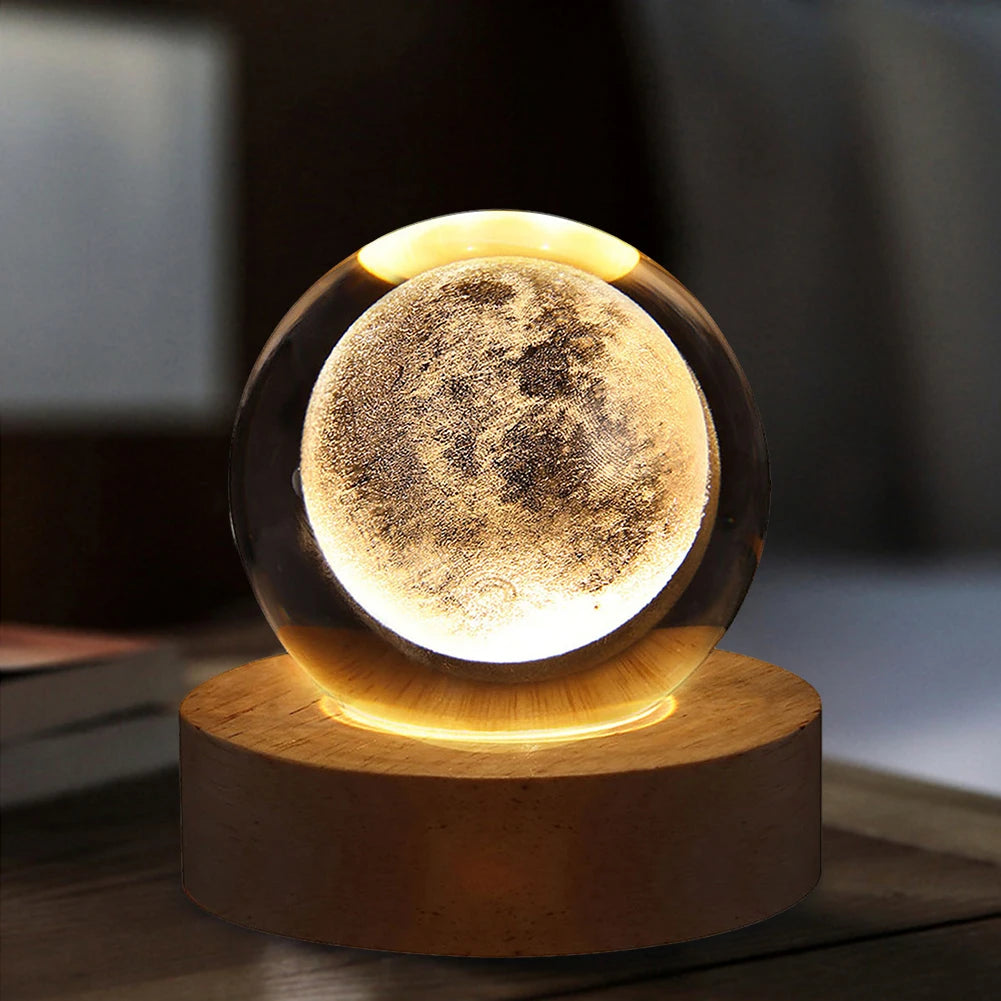 Lámpara de bola de cristal 3D única con proyecciones de la luna , luz nocturna USB para una atmósfera acogedora.